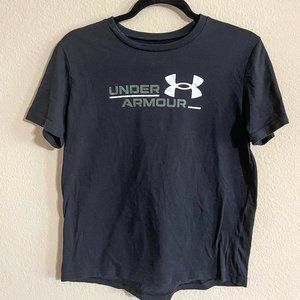Boys Under Armour t shirt inblack size YouthXL